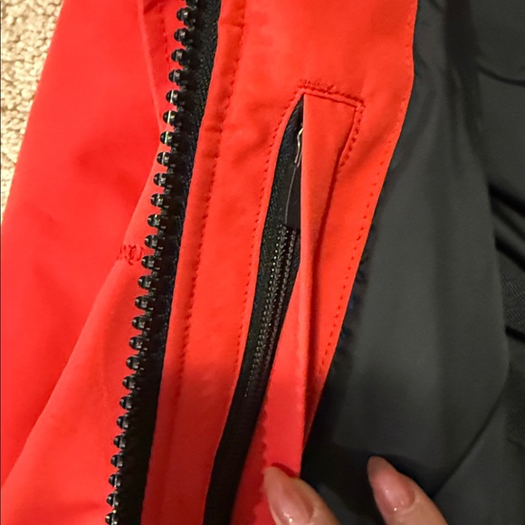 Canada Goose❤️Logo Hooded Down Coat - Picture 10 of 11